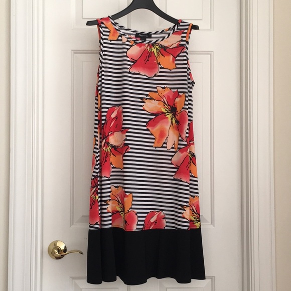 RN Studio Dresses & Skirts - HP🔥 RN Studio Women’s Dress M Sleeveless Floral Bright Tropical Black Border